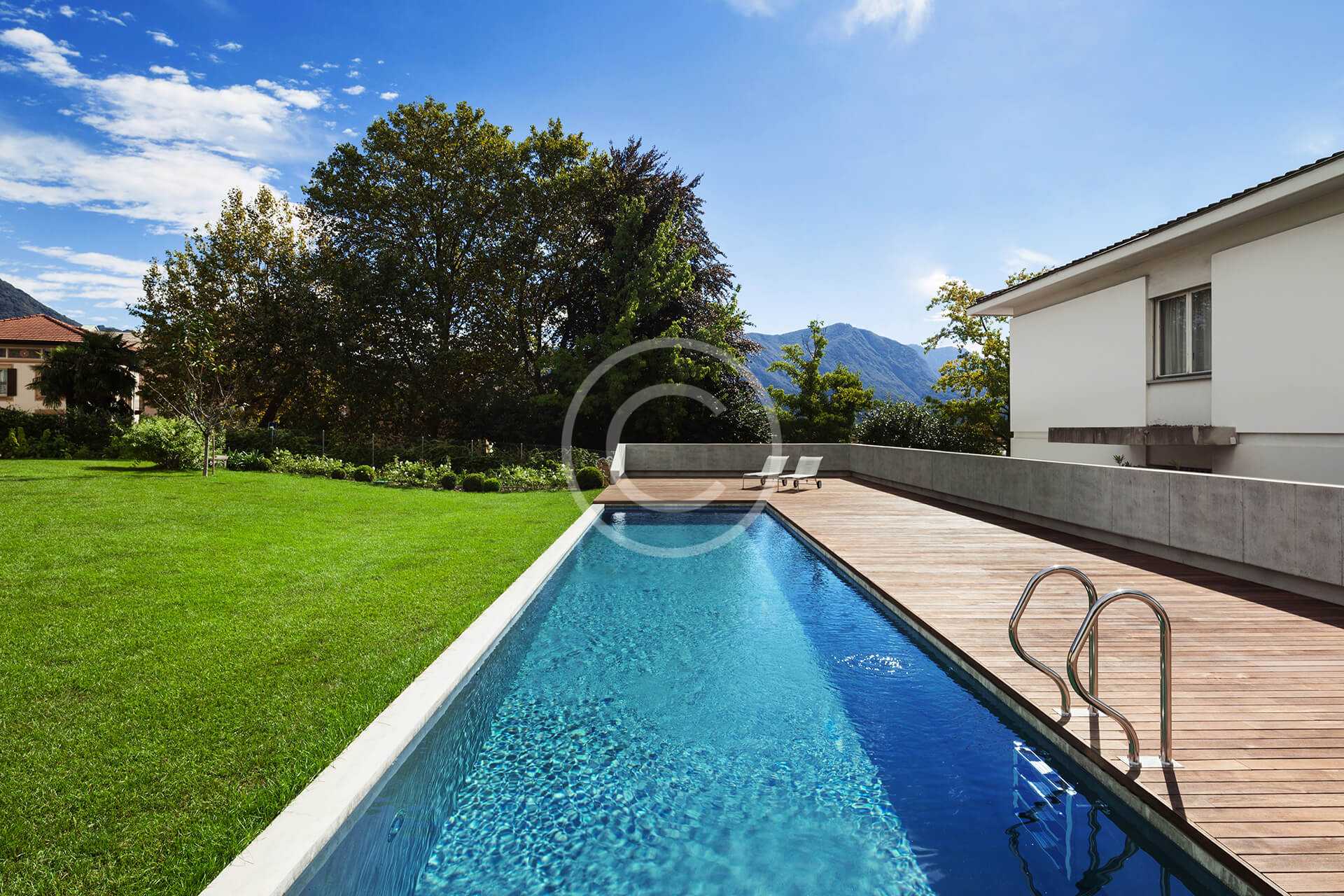 Competition swimming pool maintenance and operations